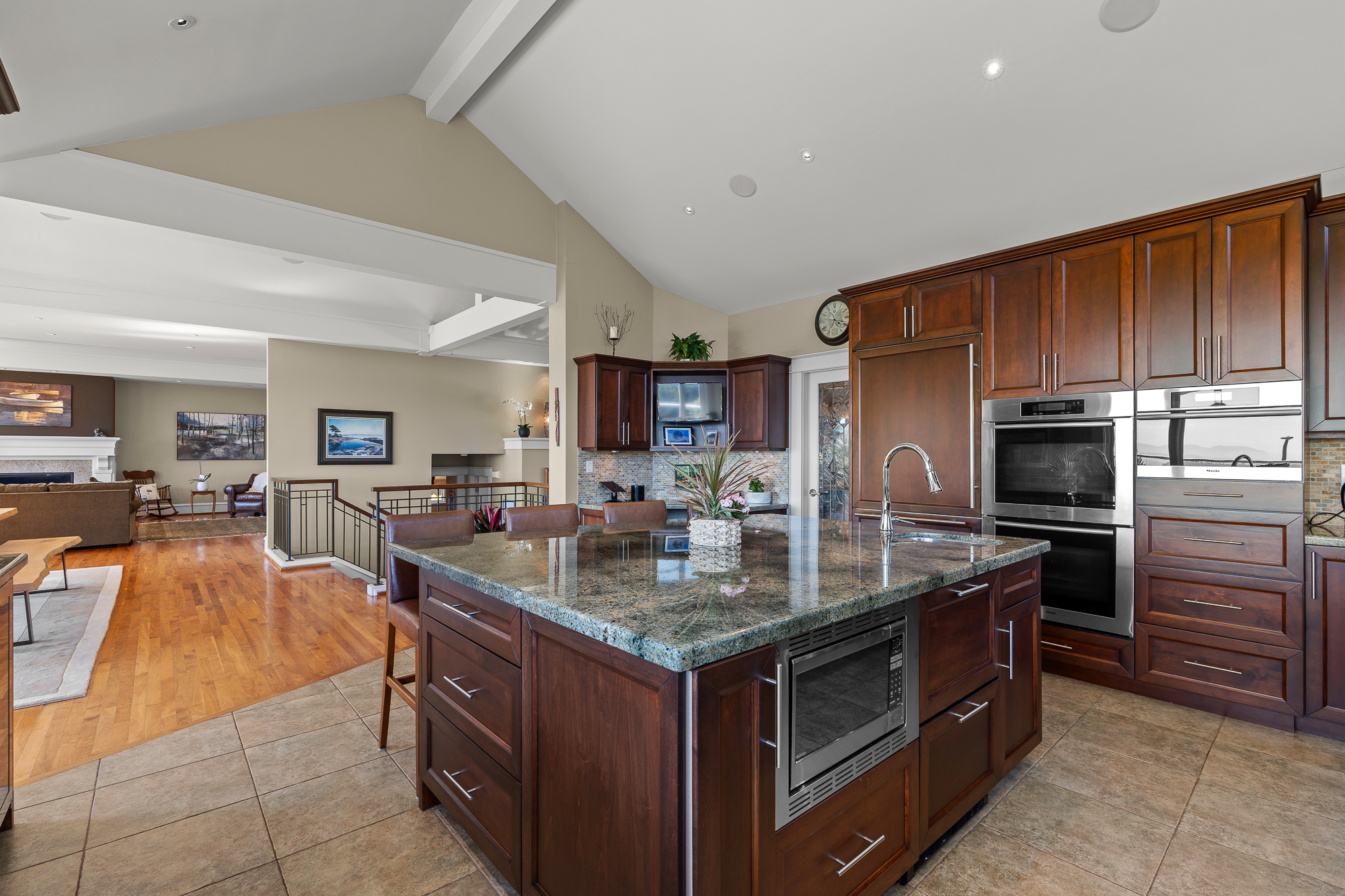5168 Redonda Drive